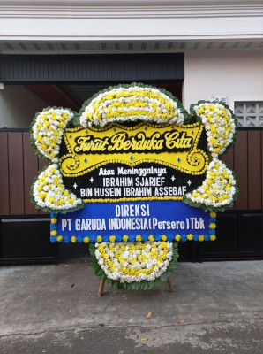 Papan Bunga Duka di Karang Bintang