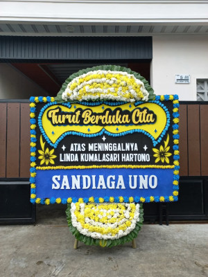 Papan Bunga Duka di Karang Bintang